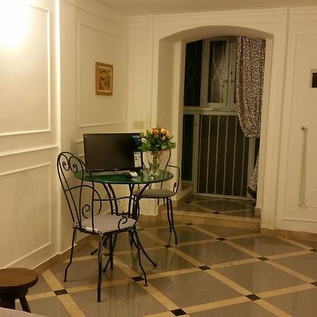 Suite Calefati "Monolocale" Bari Eksteriør billede