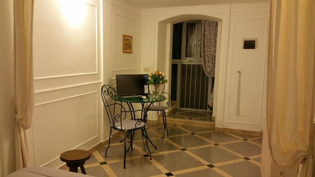 Suite Calefati "Monolocale" Bari Eksteriør billede