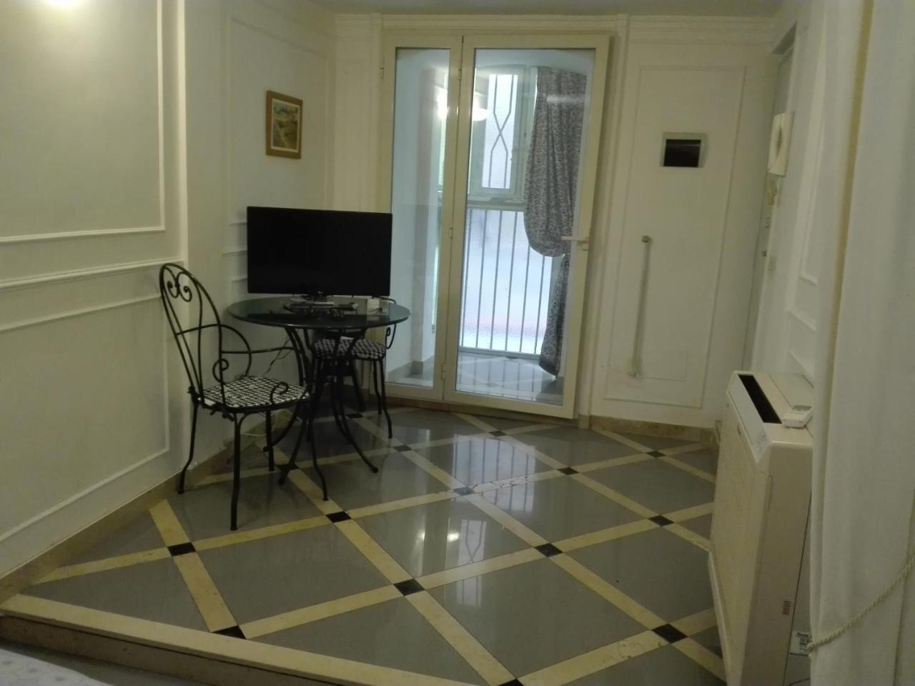 Suite Calefati "Monolocale" Bari Eksteriør billede